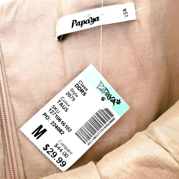 Dress - Picture 3 of 3